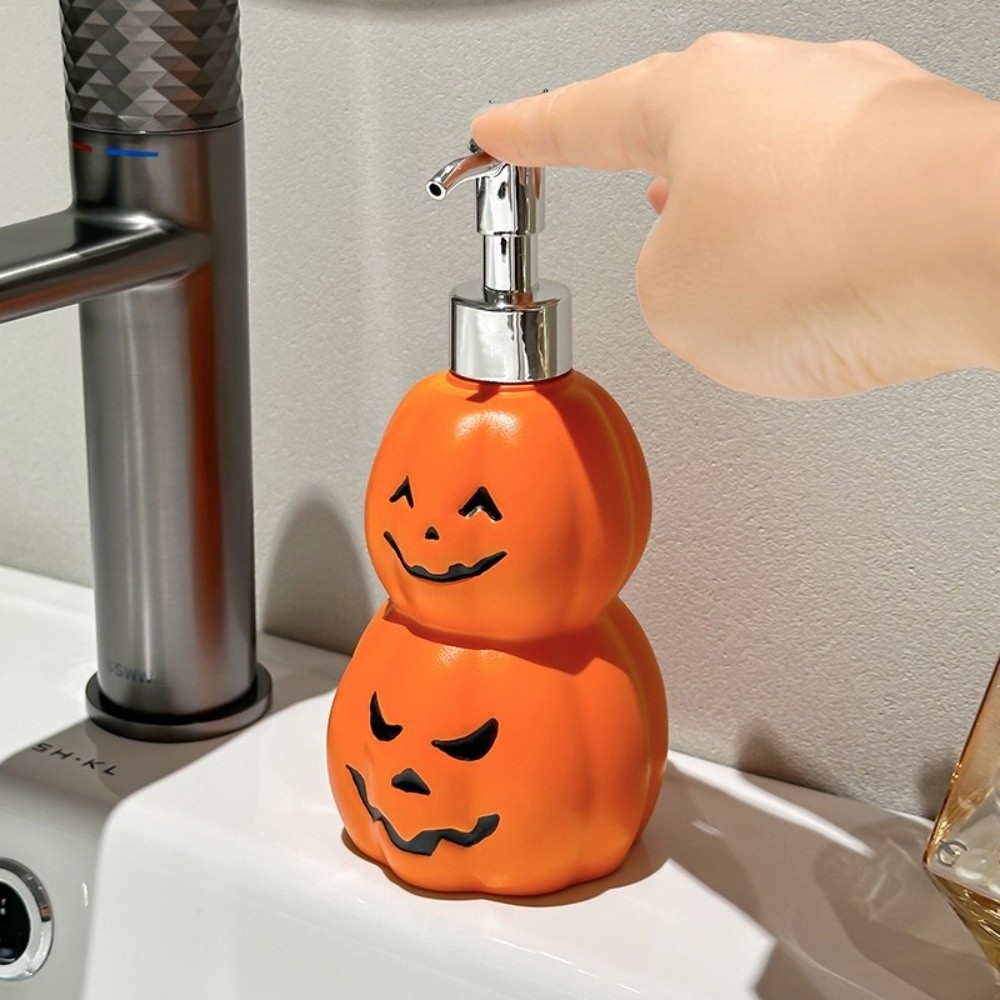 Refillable Ghost Face Pumpkin  - Aquarium Zombie ulasan dan harga